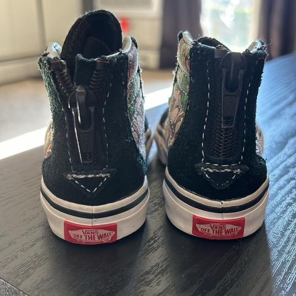 Vans Super Mario Classic Sk8 Baby/Toddler Sneaker - Picture 3 of 6